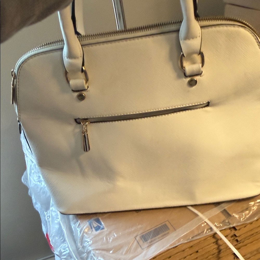 Michael Kors Ivory Satchel Bag - Picture 3 of 6
